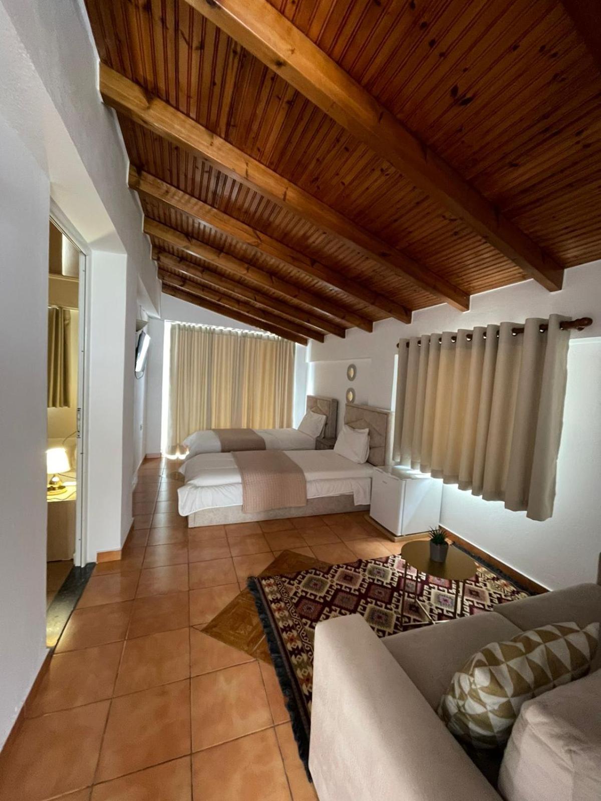Hotel Kolagji Химар Екстериор снимка