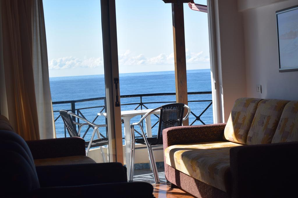 Hotel Kolagji Химар Екстериор снимка